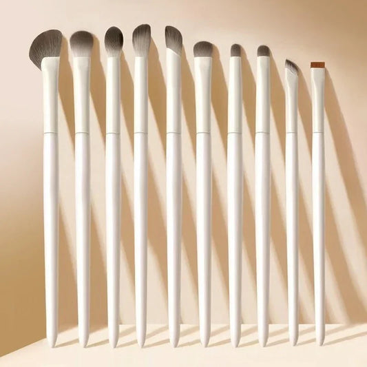 Derma-Safe Eyeshadow Brush Collection: Pristine White Series