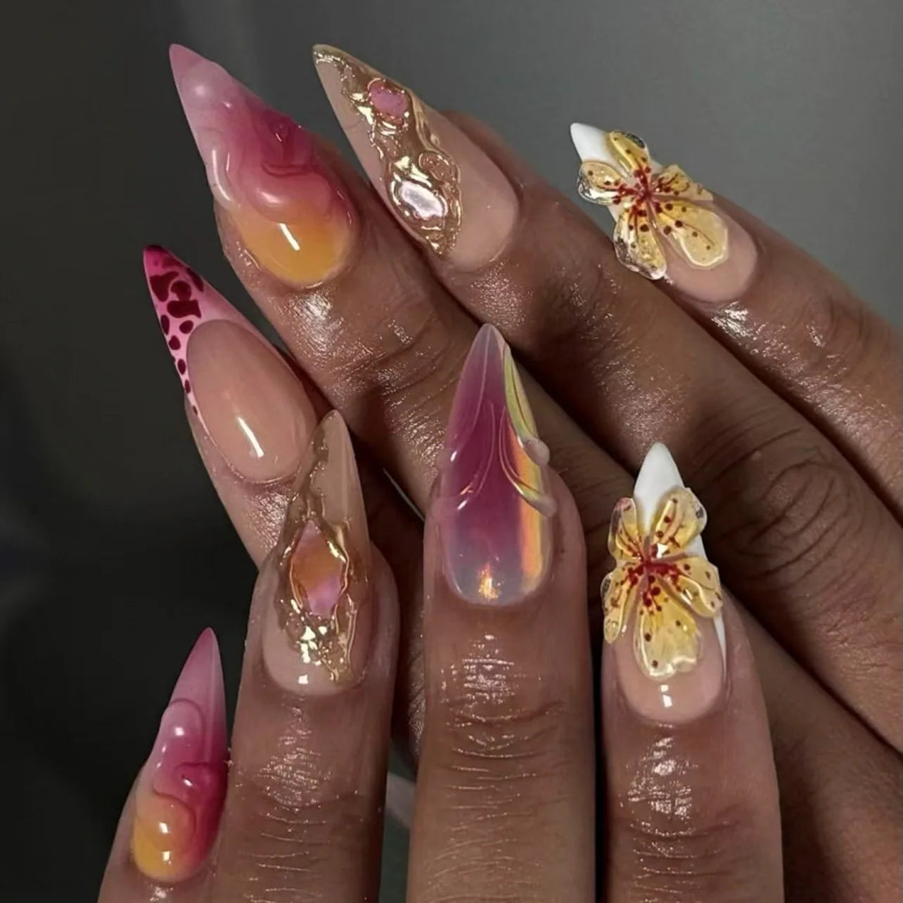 Ripple Luxe Press-On Nails